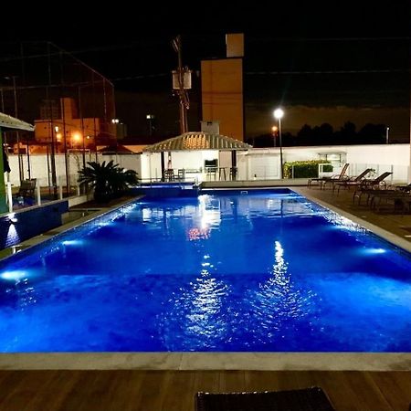Liara Picarras: Praia, Beto Carrero E Muito Mais Bagian luar foto
