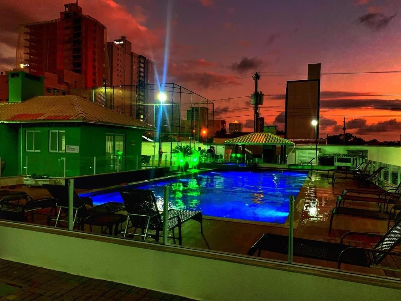 Liara Picarras: Praia, Beto Carrero E Muito Mais Bagian luar foto